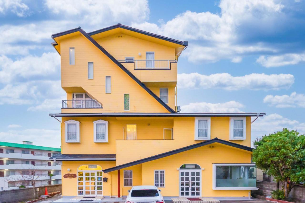 Senjoarashi Hotel Sirahama Kültér fotó