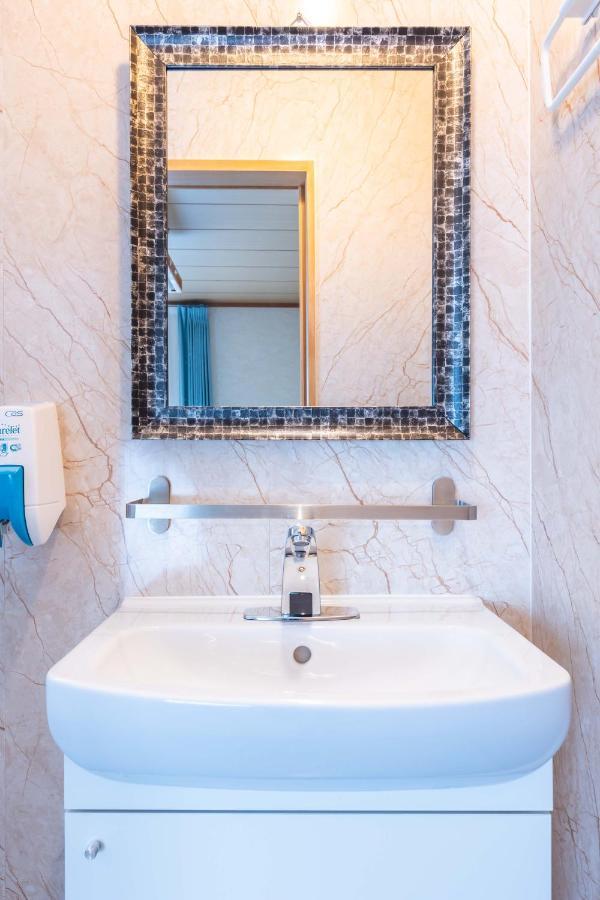 Senjoarashi Hotel Sirahama Kültér fotó